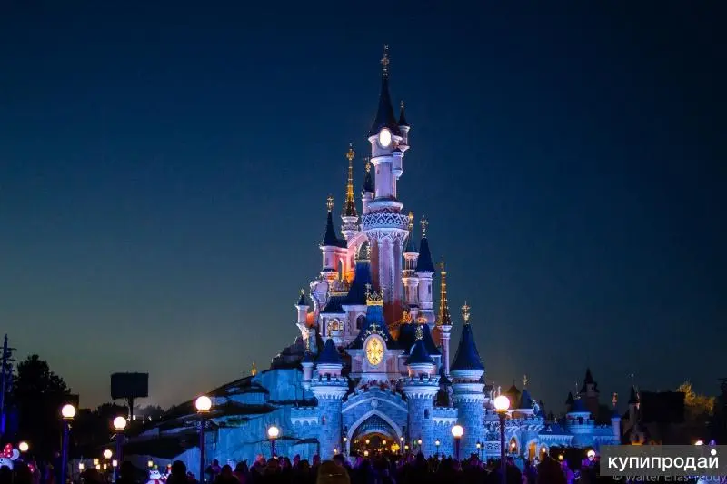 Disneyland Family Holiday Package