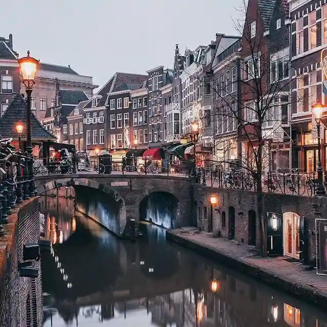 Holiday Vacation Deals