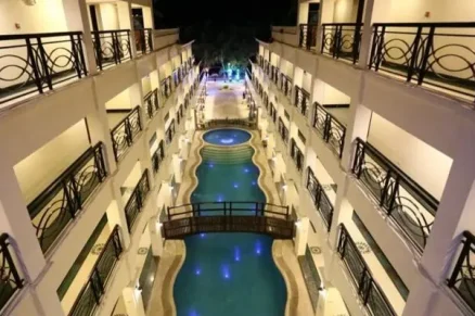 Golden Phoenix Hotel Boracay